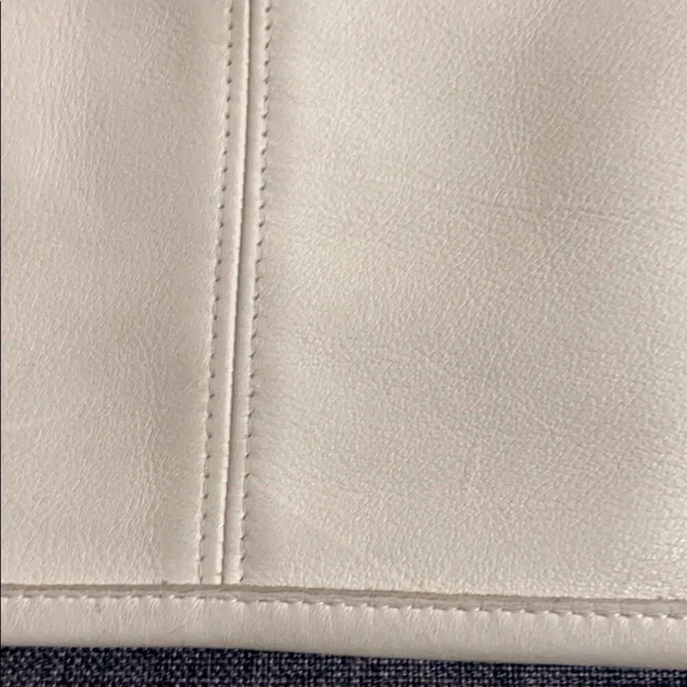 Vintage Coach leather cross body bag, cream - Picture 10 of 15